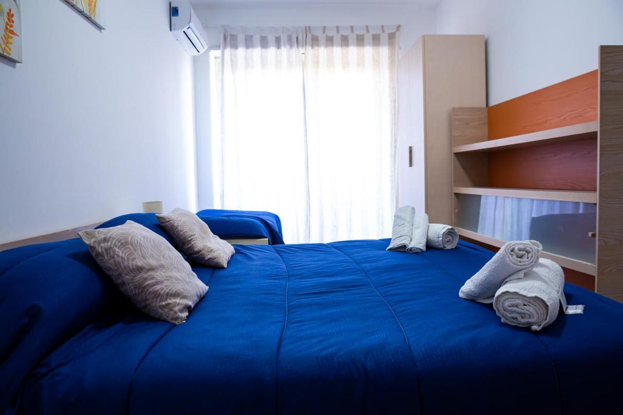 Etna Catania Center Bed & Breakfast ภายนอก รูปภาพ