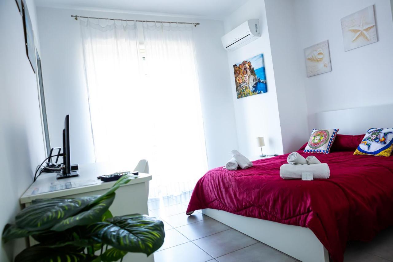 Etna Catania Center Bed & Breakfast ภายนอก รูปภาพ