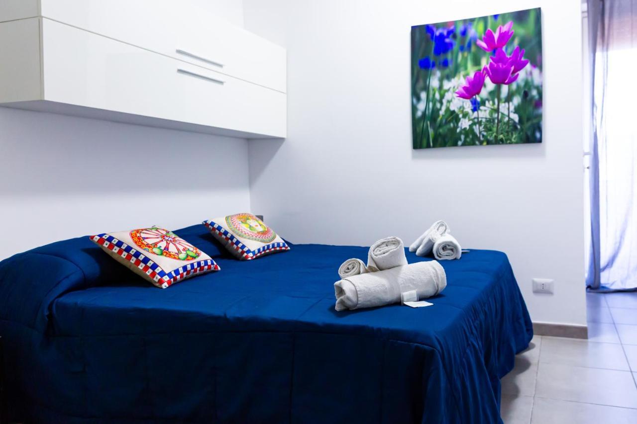 Etna Catania Center Bed & Breakfast ภายนอก รูปภาพ