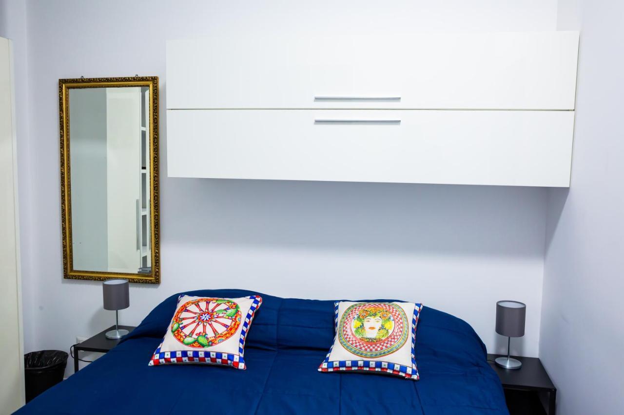 Etna Catania Center Bed & Breakfast ภายนอก รูปภาพ