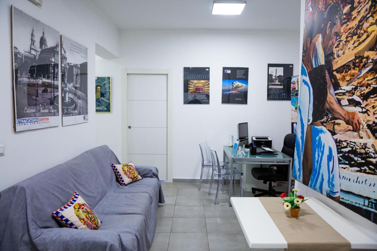 Etna Catania Center Bed & Breakfast ภายนอก รูปภาพ