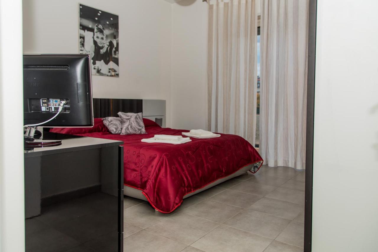 Etna Catania Center Bed & Breakfast ภายนอก รูปภาพ