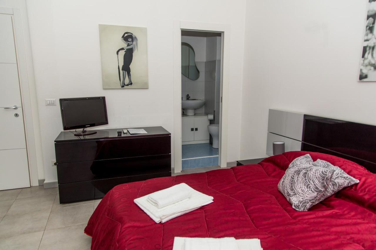 Etna Catania Center Bed & Breakfast ภายนอก รูปภาพ