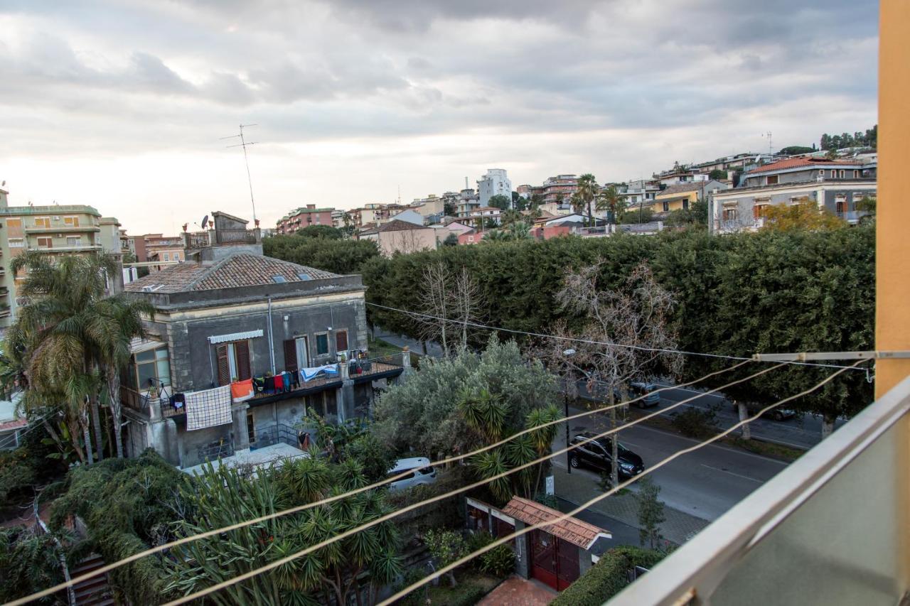 Etna Catania Center Bed & Breakfast ภายนอก รูปภาพ