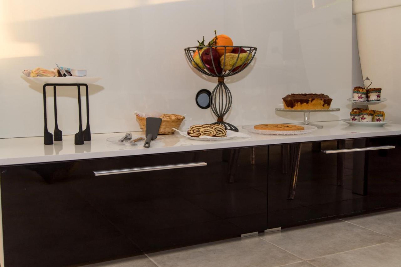 Etna Catania Center Bed & Breakfast ภายนอก รูปภาพ